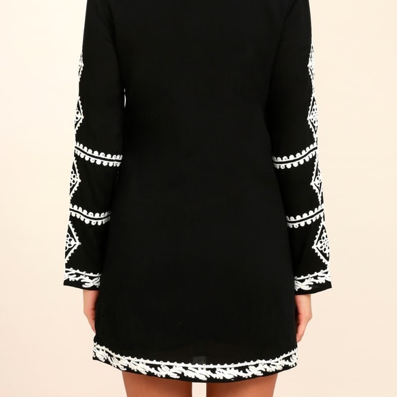 Lulus black and white embroidered dress - Picture 4 of 7